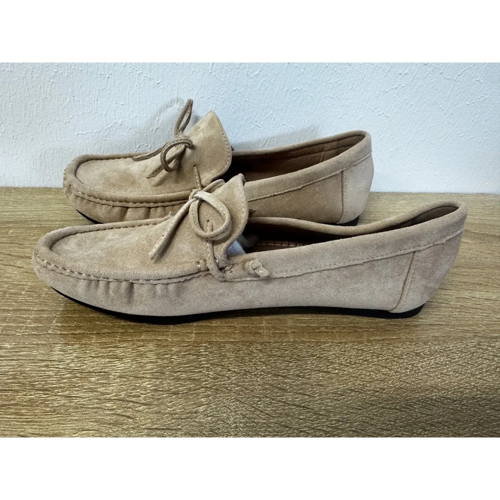 Sand Faux Suede Driving Moccasin Loafers Car Shoes Bow Slip On Flats NIB Sz 8